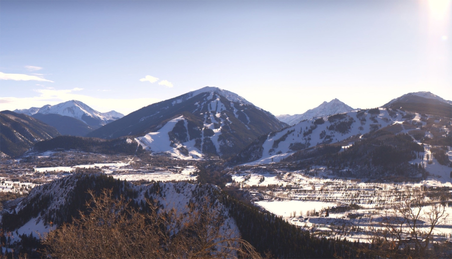 Wintersport in Aspen Snowmass Base Village.